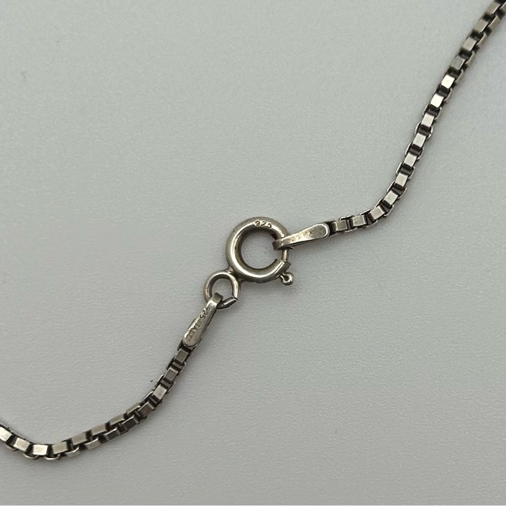 Vintage Sterling Silver Malachite Necklace Green Cabochon Pendant 13.5” Chain - Picture 4 of 5